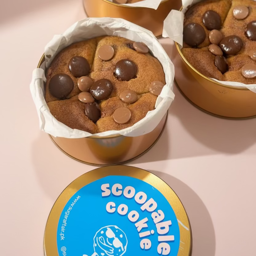 Scoopable Cookie Tin